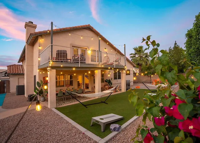 Desert Daze - A Fun-filled 5br Retreat - Sleeps 12 * Mesa