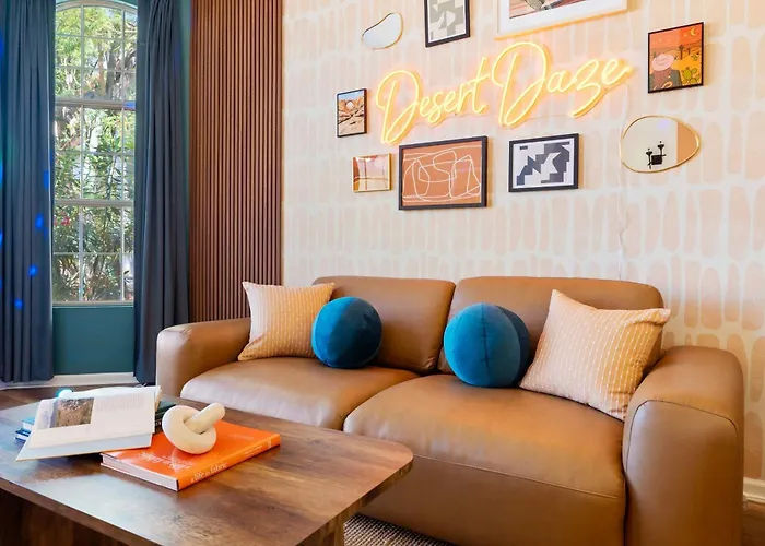 Desert Daze - A Fun-filled 5br Retreat - Sleeps 12