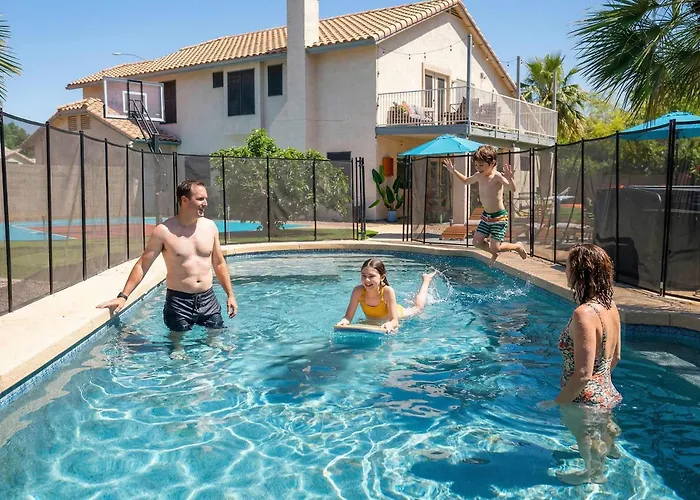 Desert Daze - A Fun-filled 5br Retreat - Sleeps 12 * Mesa