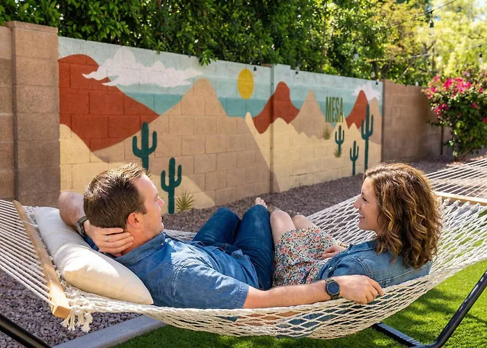 Holiday home Desert Daze - A Fun-filled 5br Retreat - Sleeps 12 *
