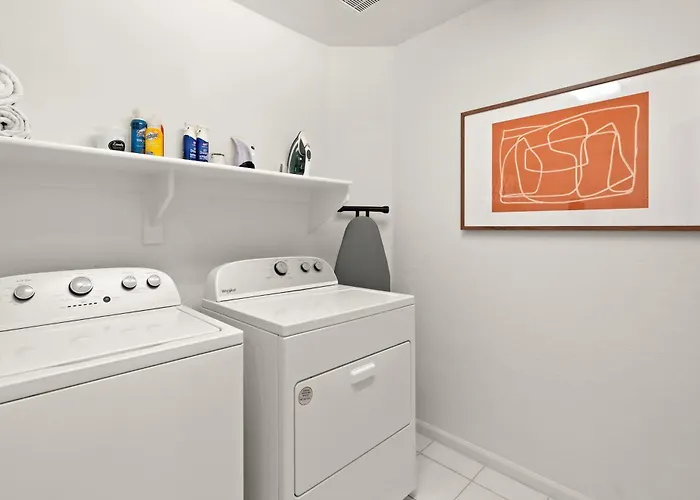 Holiday home Desert Daze - A Fun-filled 5br Retreat - Sleeps 12 *