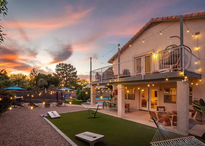 Desert Daze - A Fun-filled 5br Retreat - Sleeps 12 Holiday home Mesa